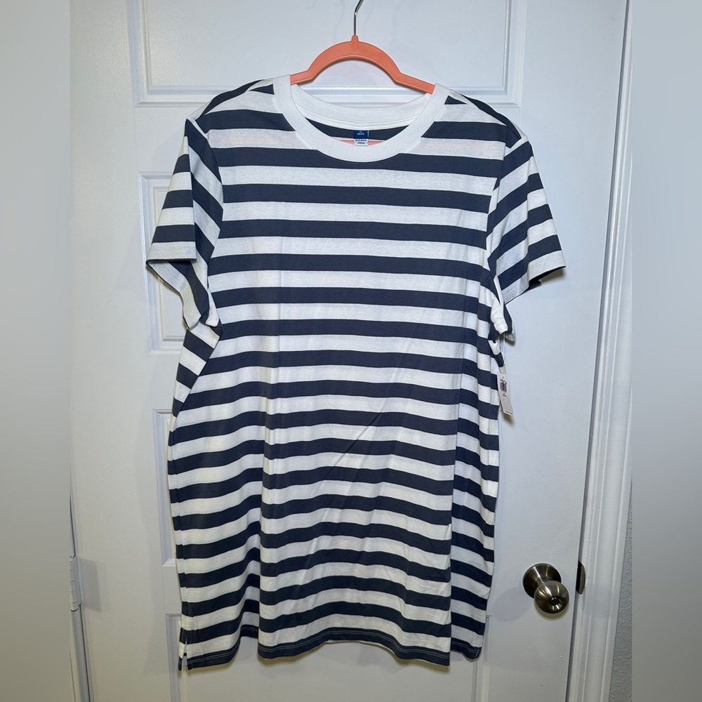 Old Navy Dress Blue and White Striped Tee